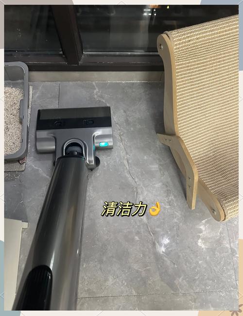 洗地機vs掃地機,誰更實用?